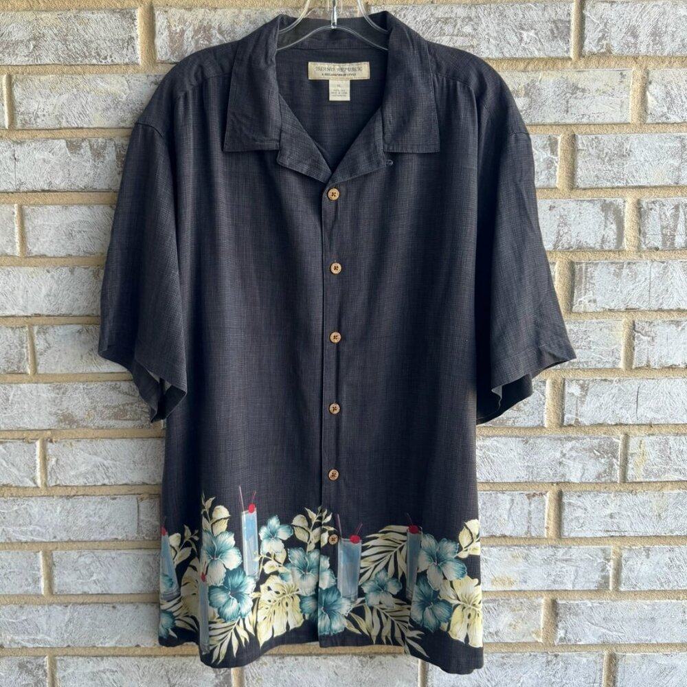 Island Republic Short Sleeve Button Up 100% Silk Tropical Shirt Men's Size XL